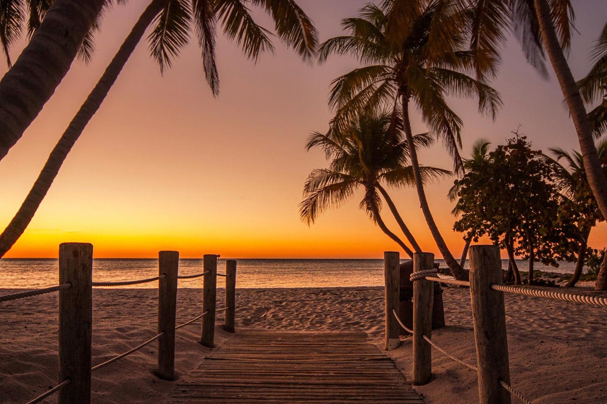 Sunrise Suites Cayo Coco Suite #208 키웨스트 객실 사진