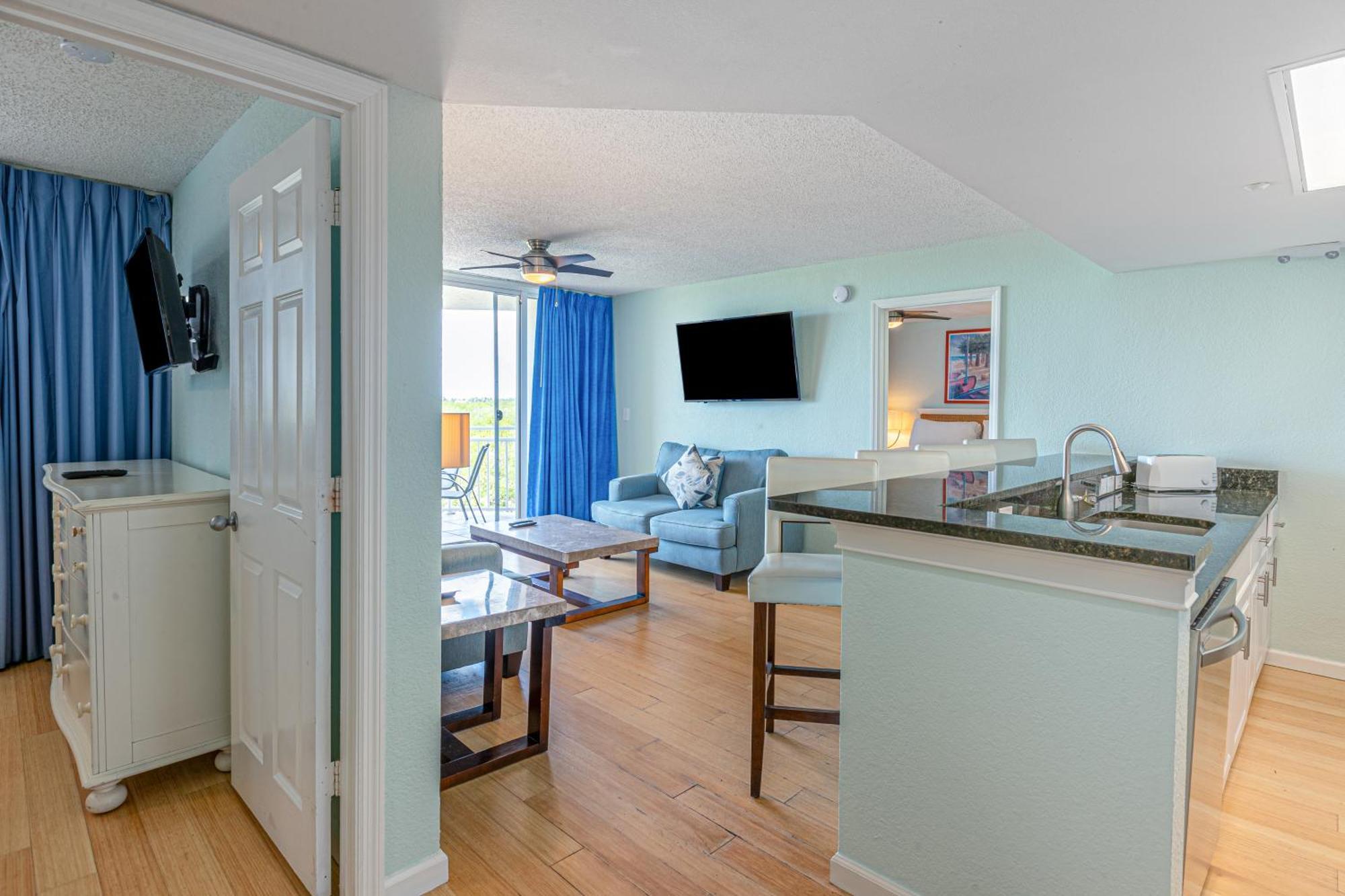 Sunrise Suites Cayo Coco Suite #208 키웨스트 객실 사진