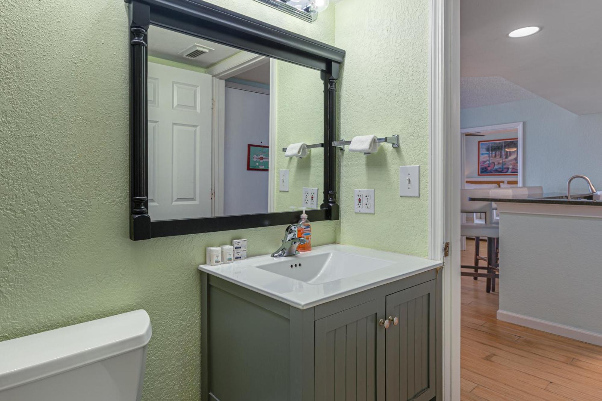 Sunrise Suites Cayo Coco Suite #208 키웨스트 객실 사진