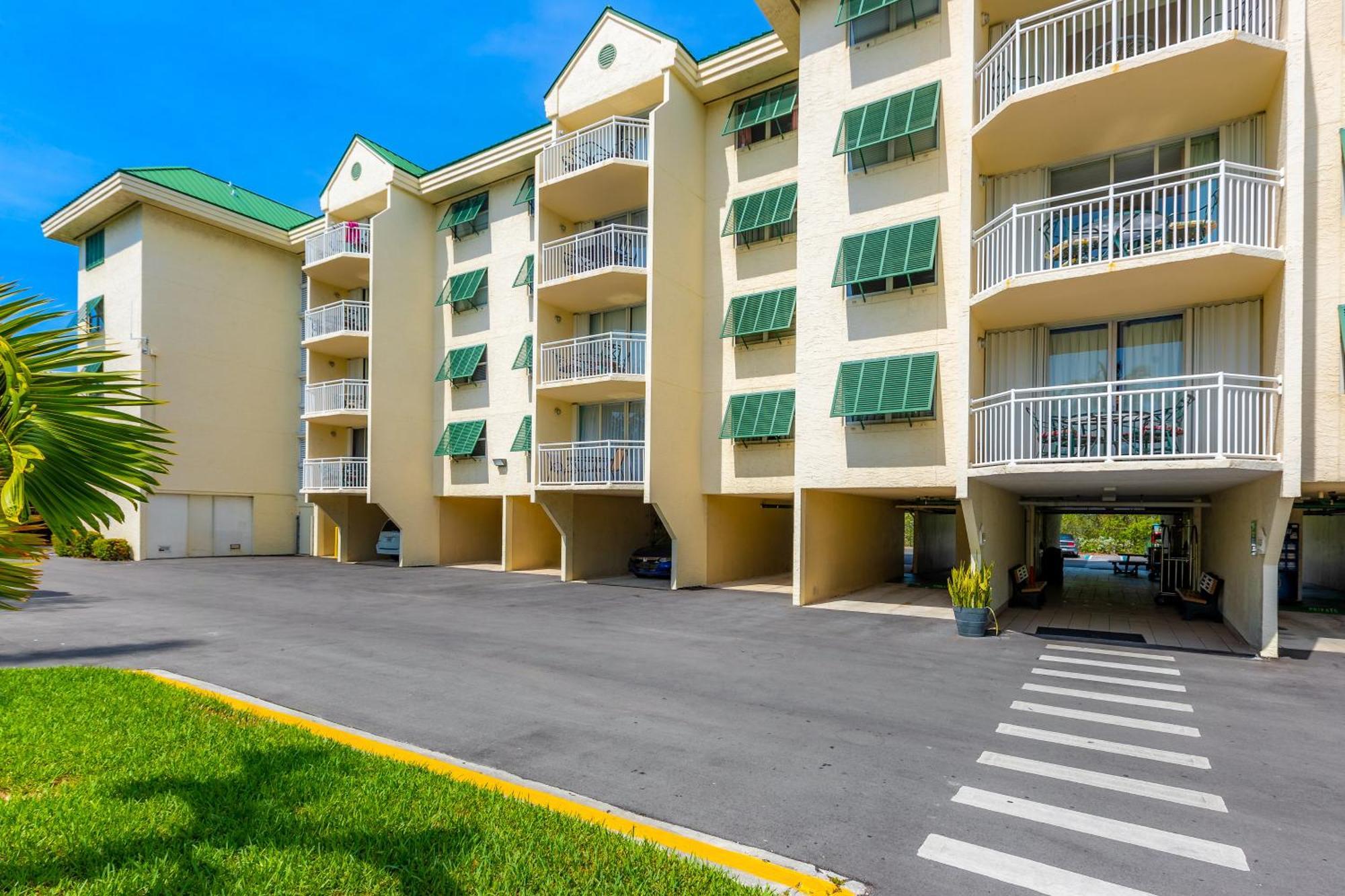 Sunrise Suites Cayo Coco Suite #208 키웨스트 객실 사진